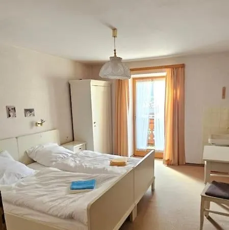 Haus Felsenschlucht Apartman Mittenwald